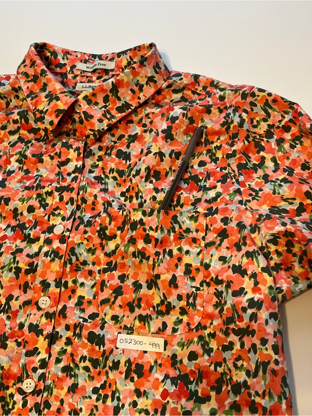 L.L. Bean women’s floral Blouse with Button size M Wrinkle Free 100% Cotton - Picture 9 of 10